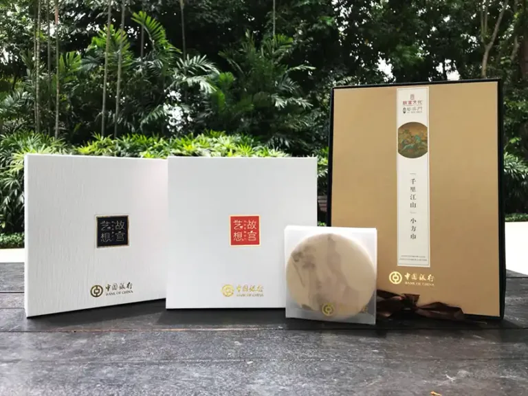 Customised & Personalised Gifts for Employees